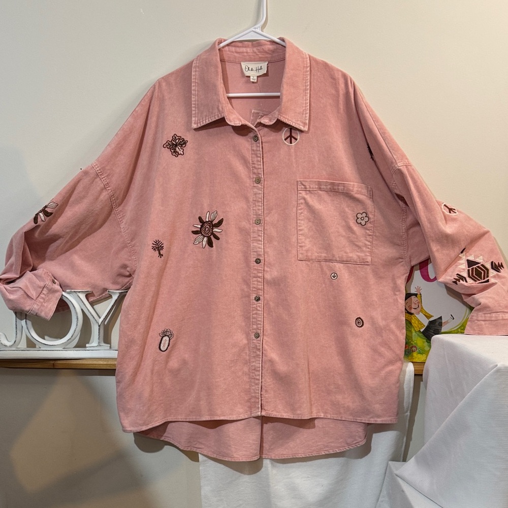 Oli & Hali Dusty Pink Shirt/Shacket with beautiful detailed embroidery.